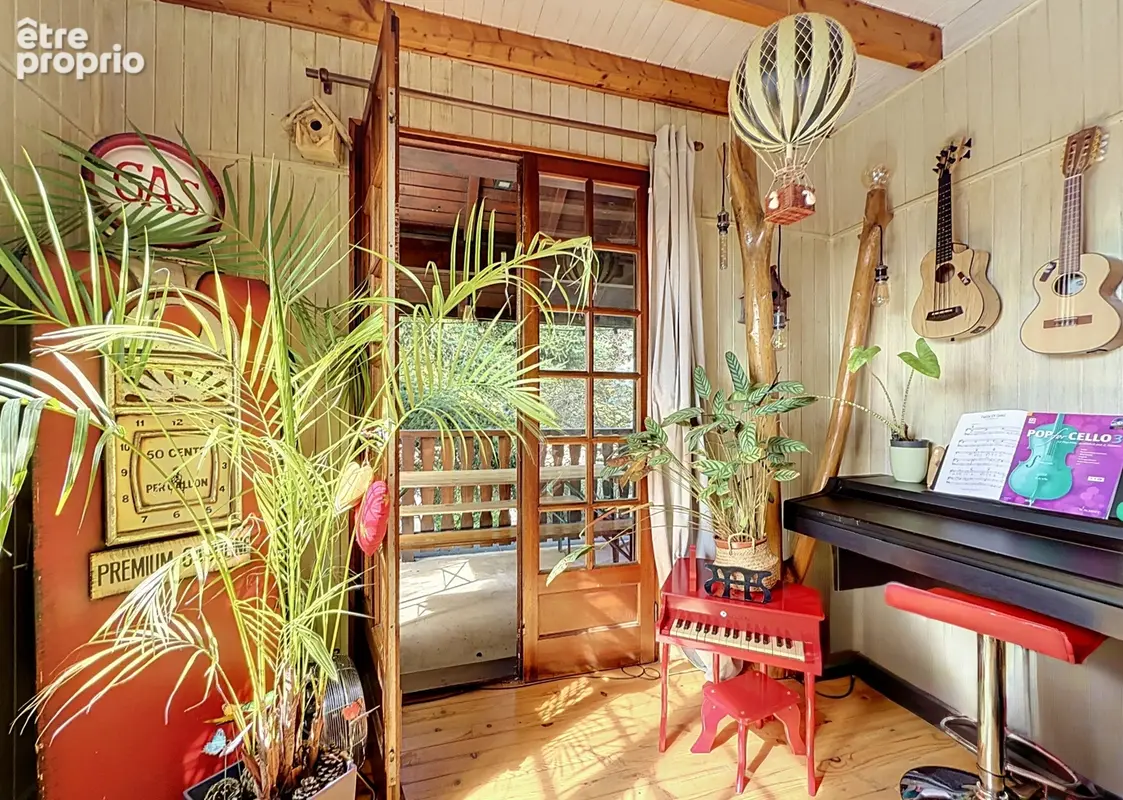 Chalet savoyard de 168m² - Drôme des colines - Saint Uze - photo 6