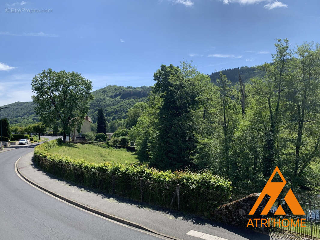 Maison à SAINT-SIMON