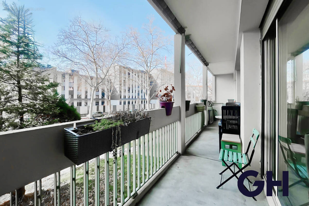 Appartement à LYON-8E