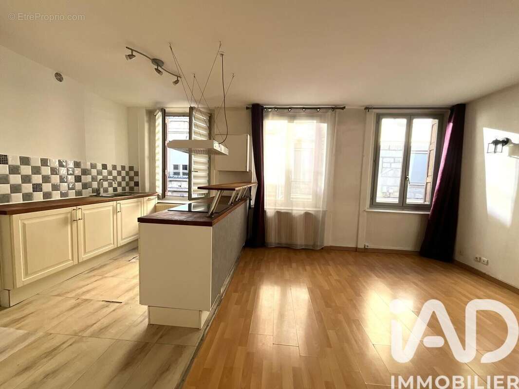 Photo 3 - Appartement à SAINT-ETIENNE