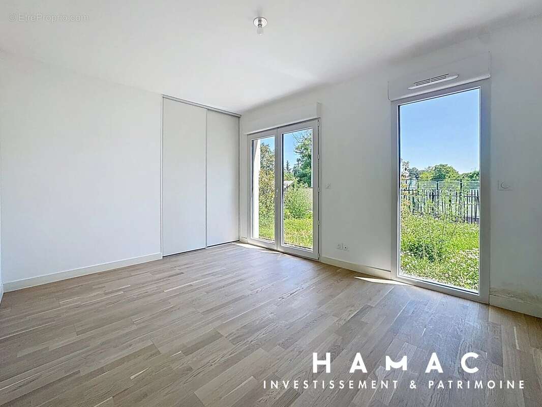 Appartement à CRAPONNE