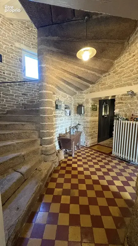 Manoir du xv ème avec dépendances - photo 2