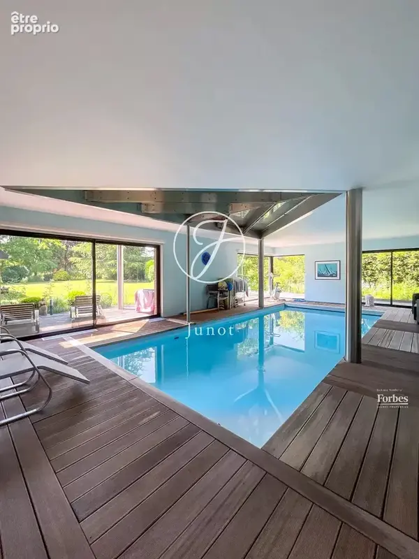 Brillon - Maison à vendre - 12 pièces - 544m² - 7 chambres - Jardin - Piscine intérieur - Stationnement. - photo 28
