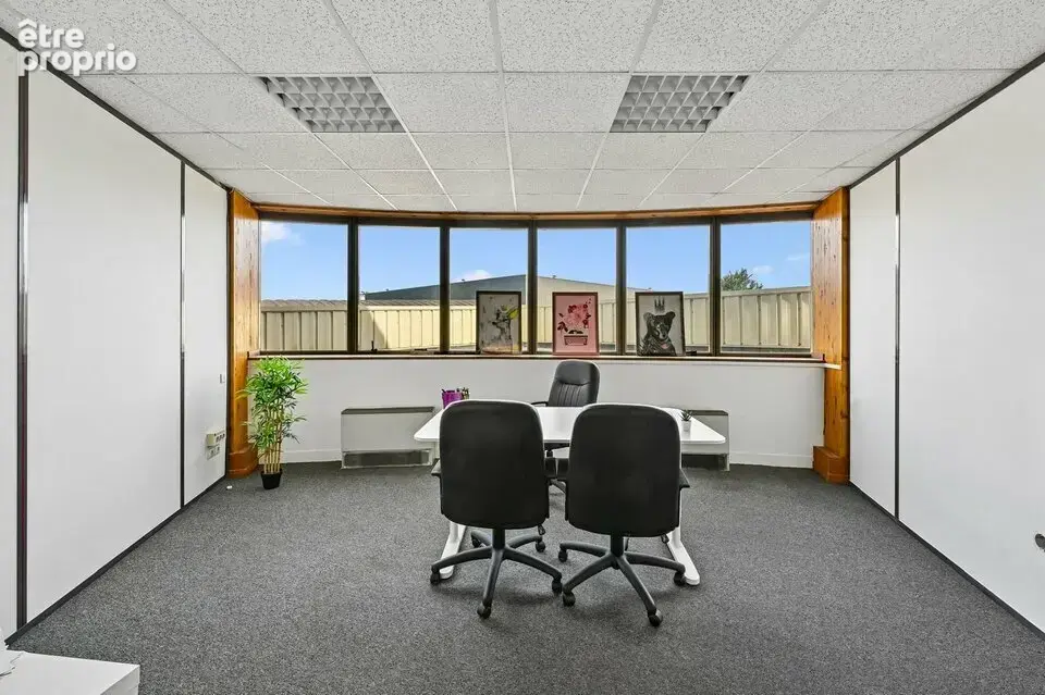 Commerce 330 m² à vendre à Goussainville (95190) - photo 4