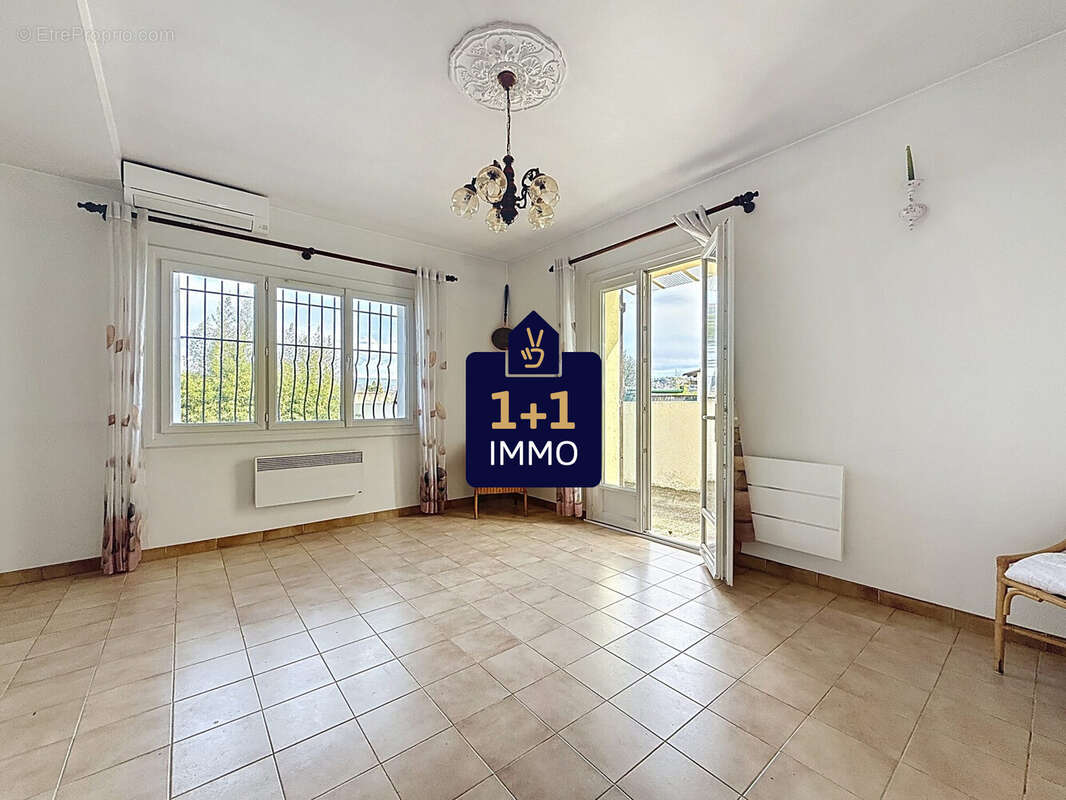 Maison 157 m² à Le Muy  - photo 4