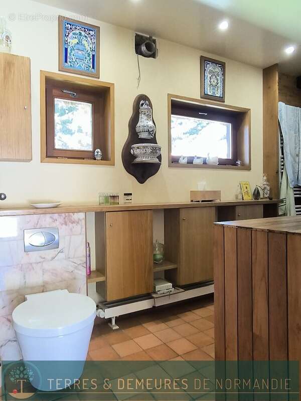 A 5 minutes de beuzeville (27210), magnifique propriete normande avec dependances, piscine interieur et parc de 1.6 hectares. - photo 12