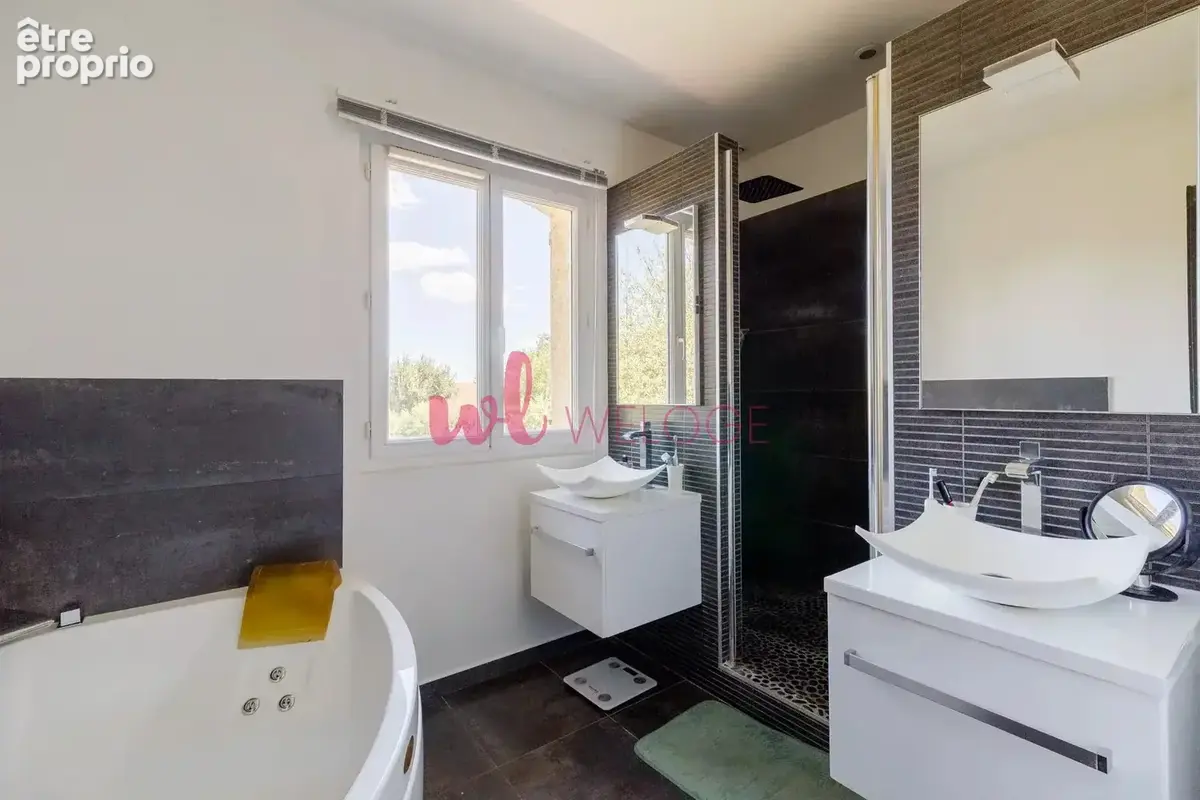 Villa familiale 6 pièces avec piscine- Secteur résidentiel -Pusignan - photo 9