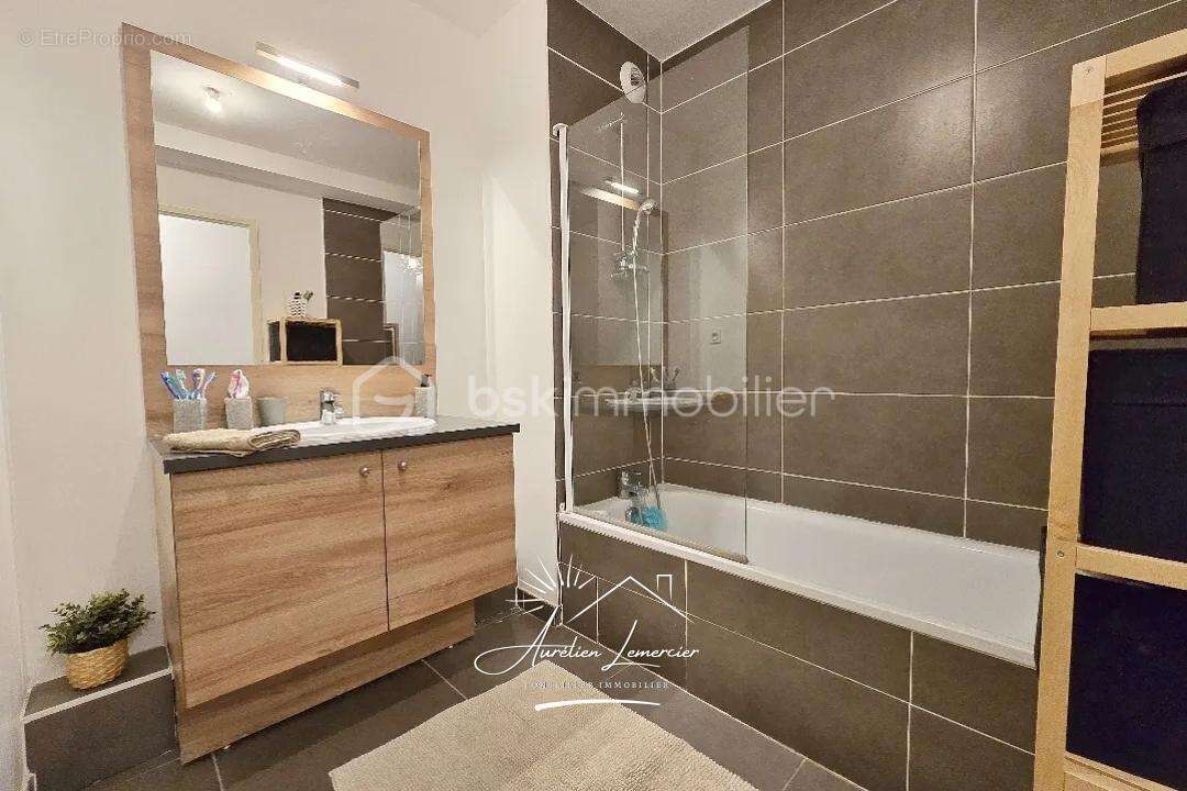 Appartement 4 pièces 78m2 - Montpellier Port Marianne - photo 7
