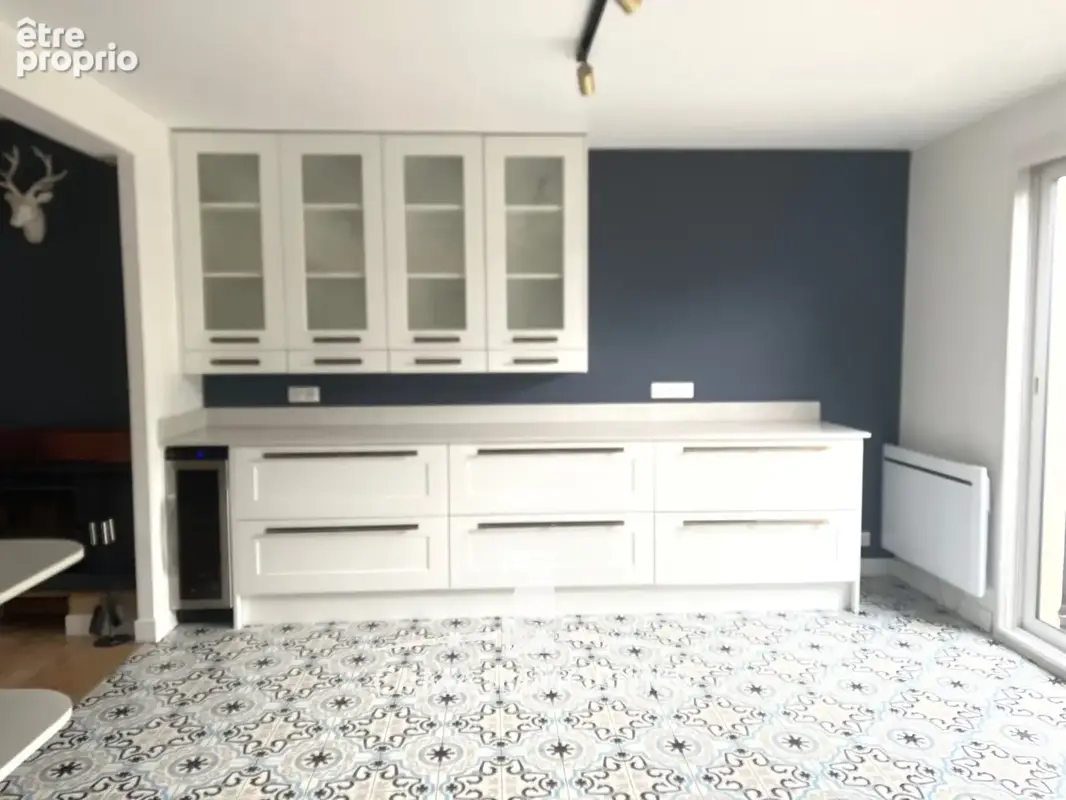 Maison mitoyenne en excellent état dans une résidence familiale recherchée - photo 2