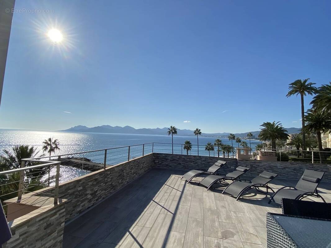 Appartement à CANNES