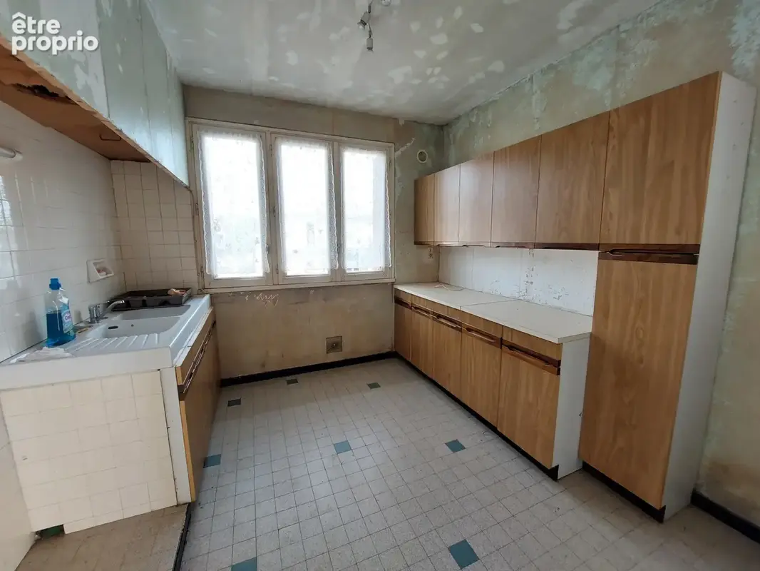 Maison avec sous-sol et joli terrain - photo 5