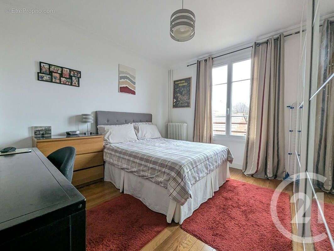 Appartement à FONTENAY-SOUS-BOIS