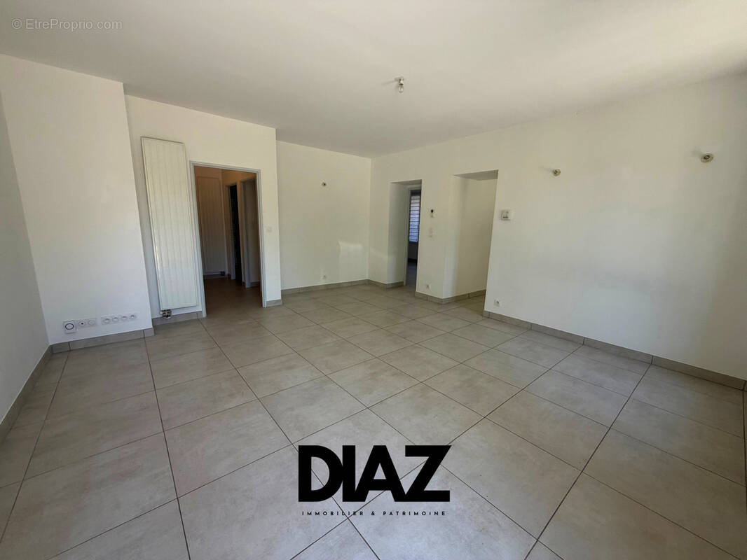 Appartement à NIMES