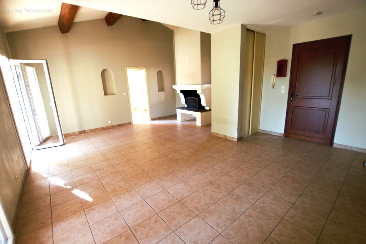 Maison à SAINT-RAPHAEL