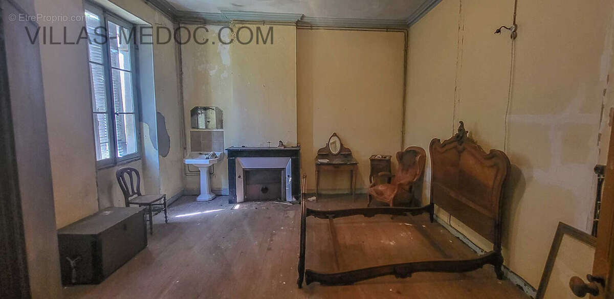 Maison à COUQUEQUES