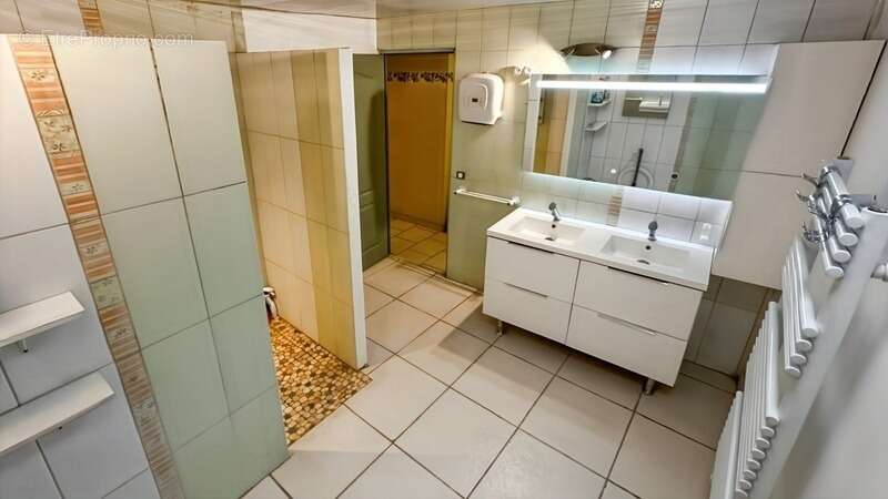 Maison à vendre 9 pièces JUNIVILLE (08) - photo 14