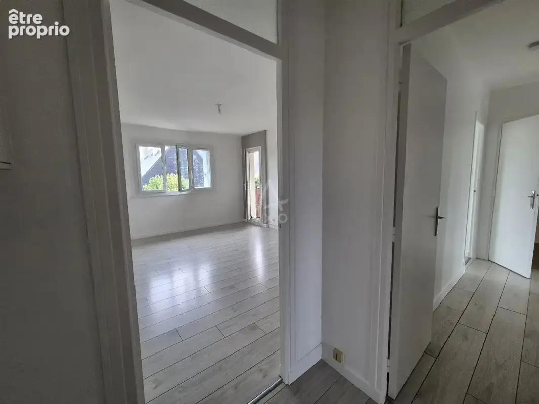 T3 lumineux et sans travaux, prêt à vous accueillir !! - photo 2