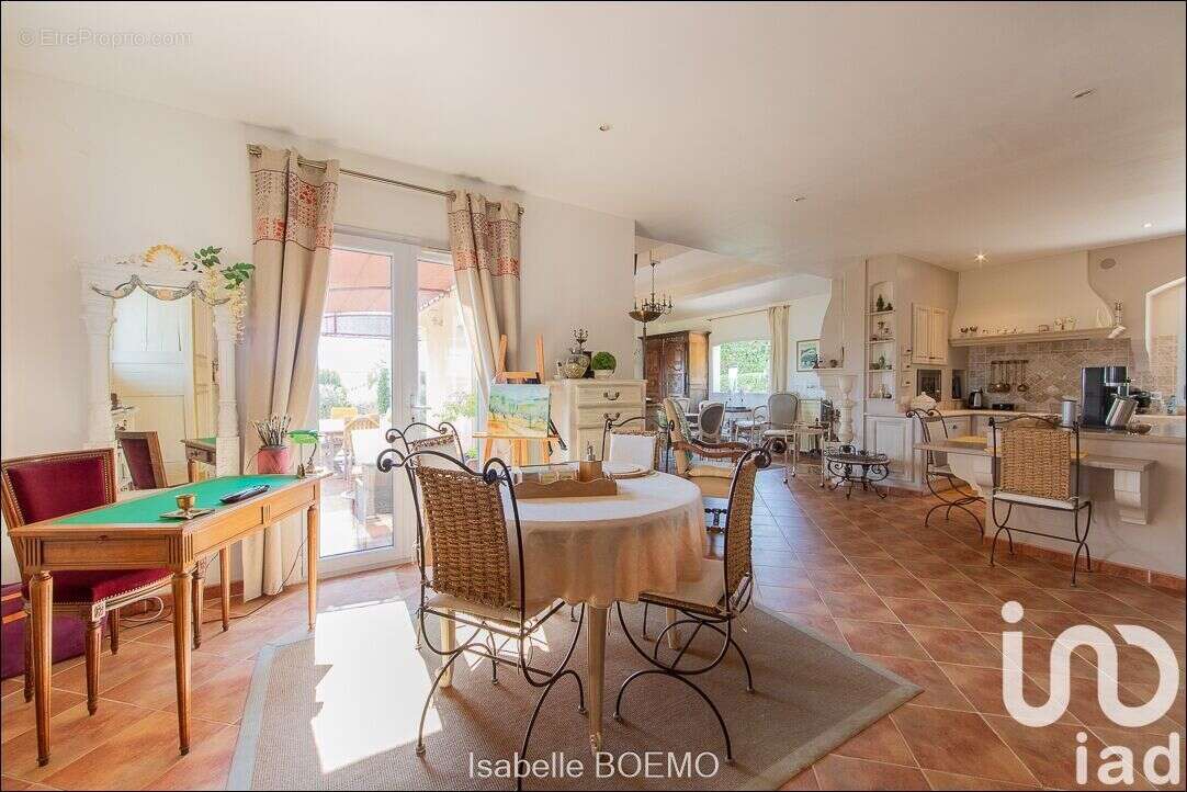 Maison 170 m² à Tanneron  - photo 7