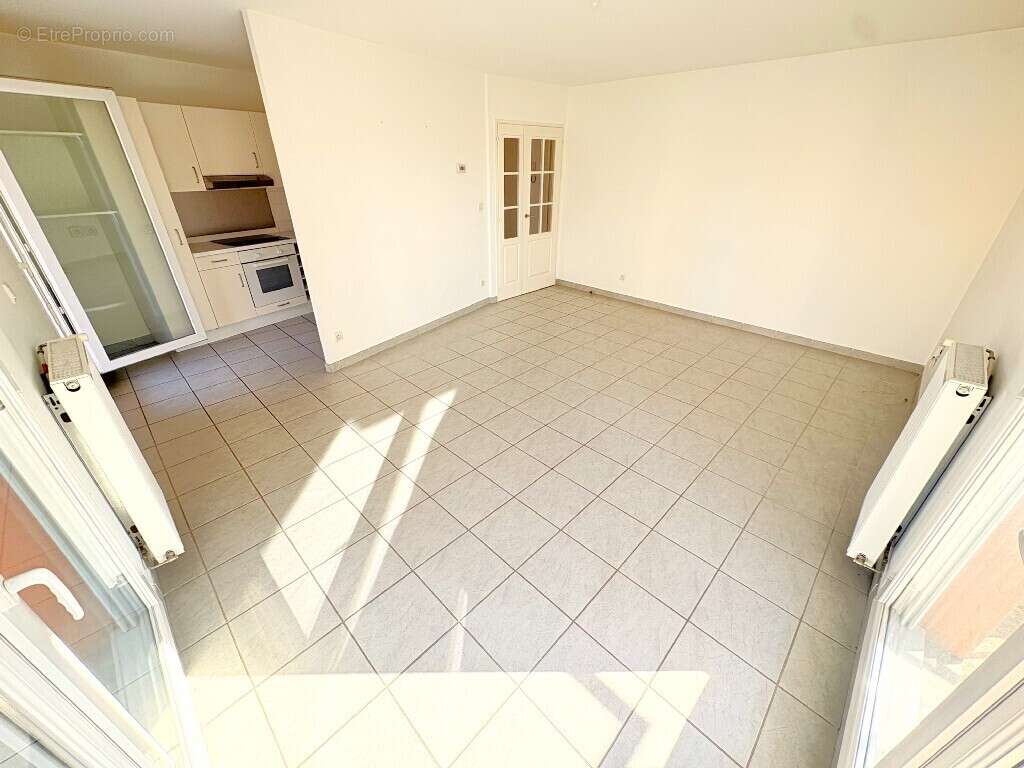 Appartement à SEYNOD