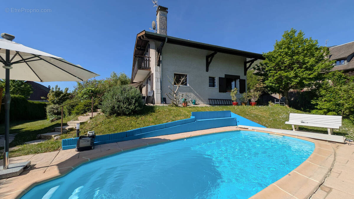 Maison à SAINT-JORIOZ