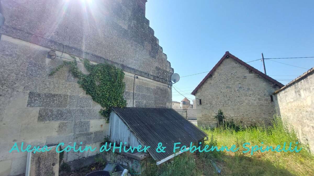 Longère, PLAIN PIEDS, à rénover - photo 11