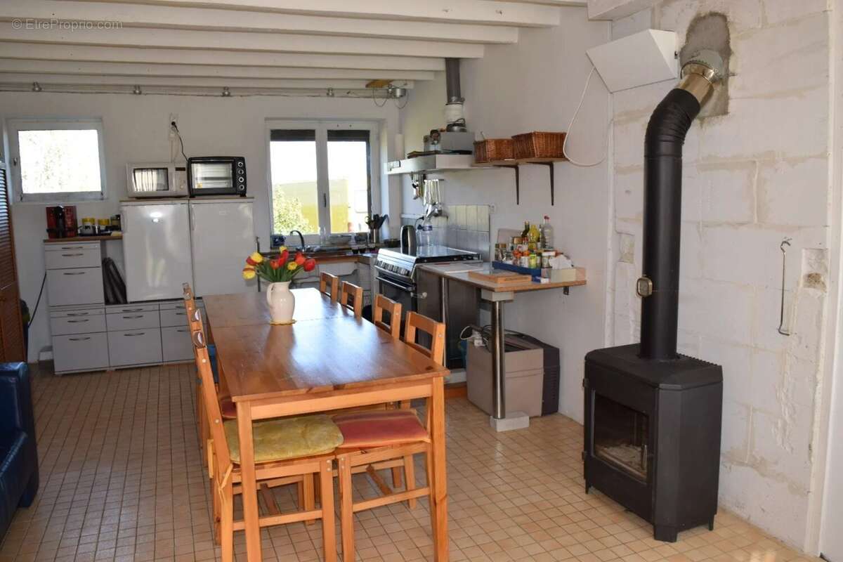 Maison à CHARRIN