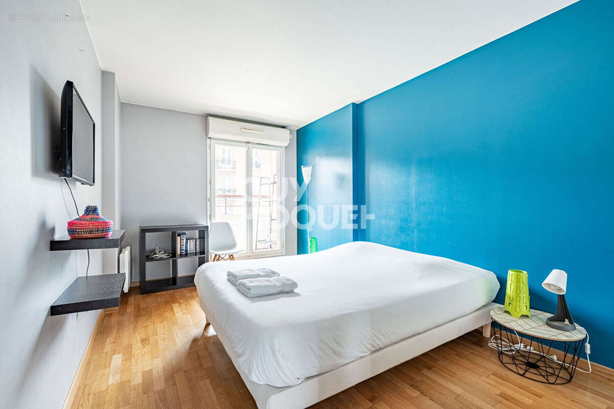 Appartement à SURESNES