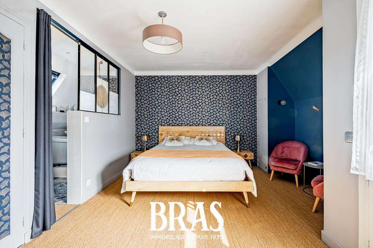 Maison à LE POULIGUEN