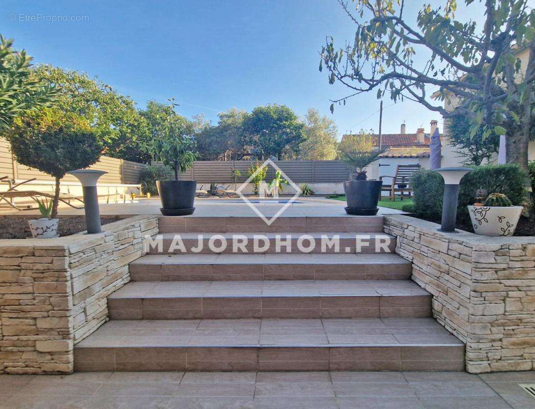 Maison à MARSEILLE-9E