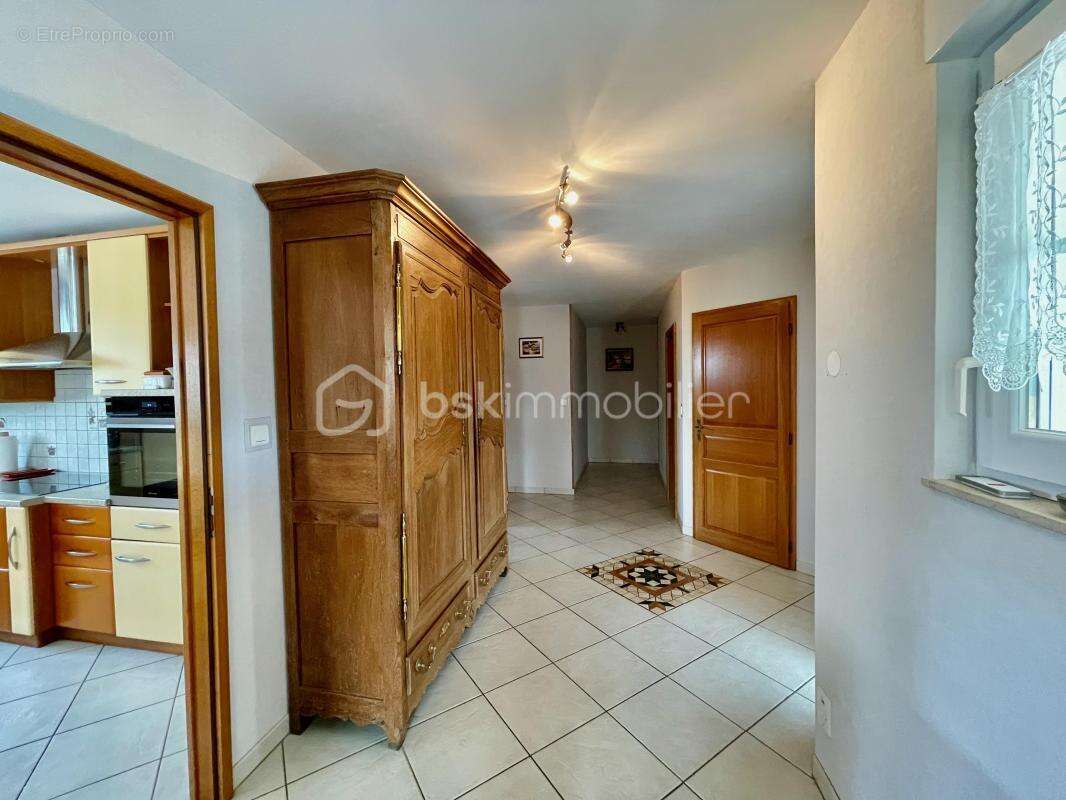 Maison à ROUSSY-LE-VILLAGE