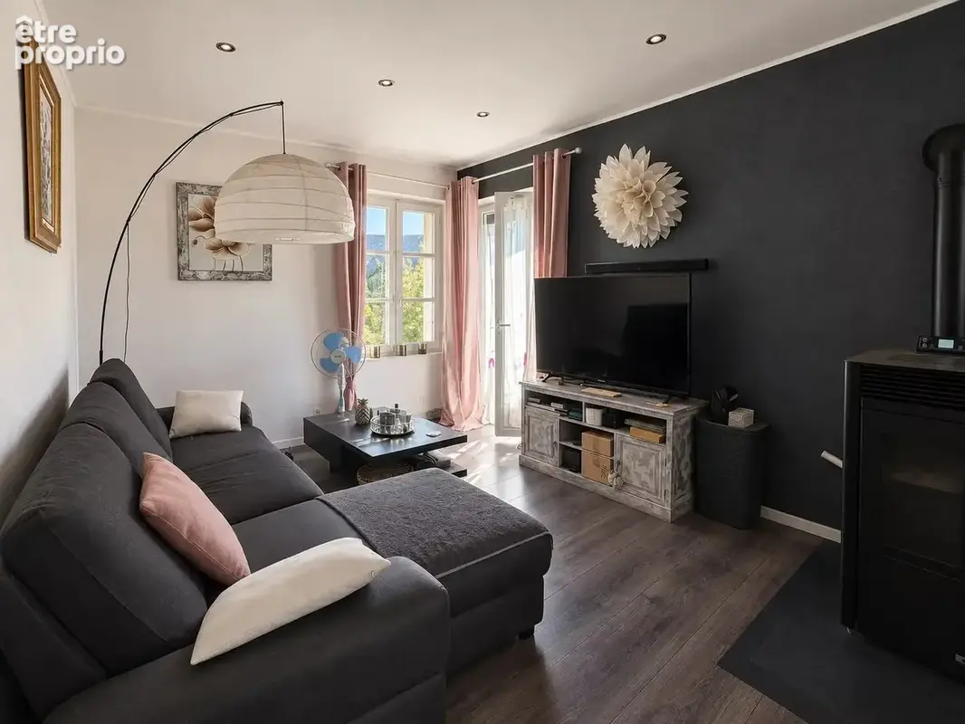 Maison familiale 4 chambres Saint-Rémy-en-Rollat - photo 4