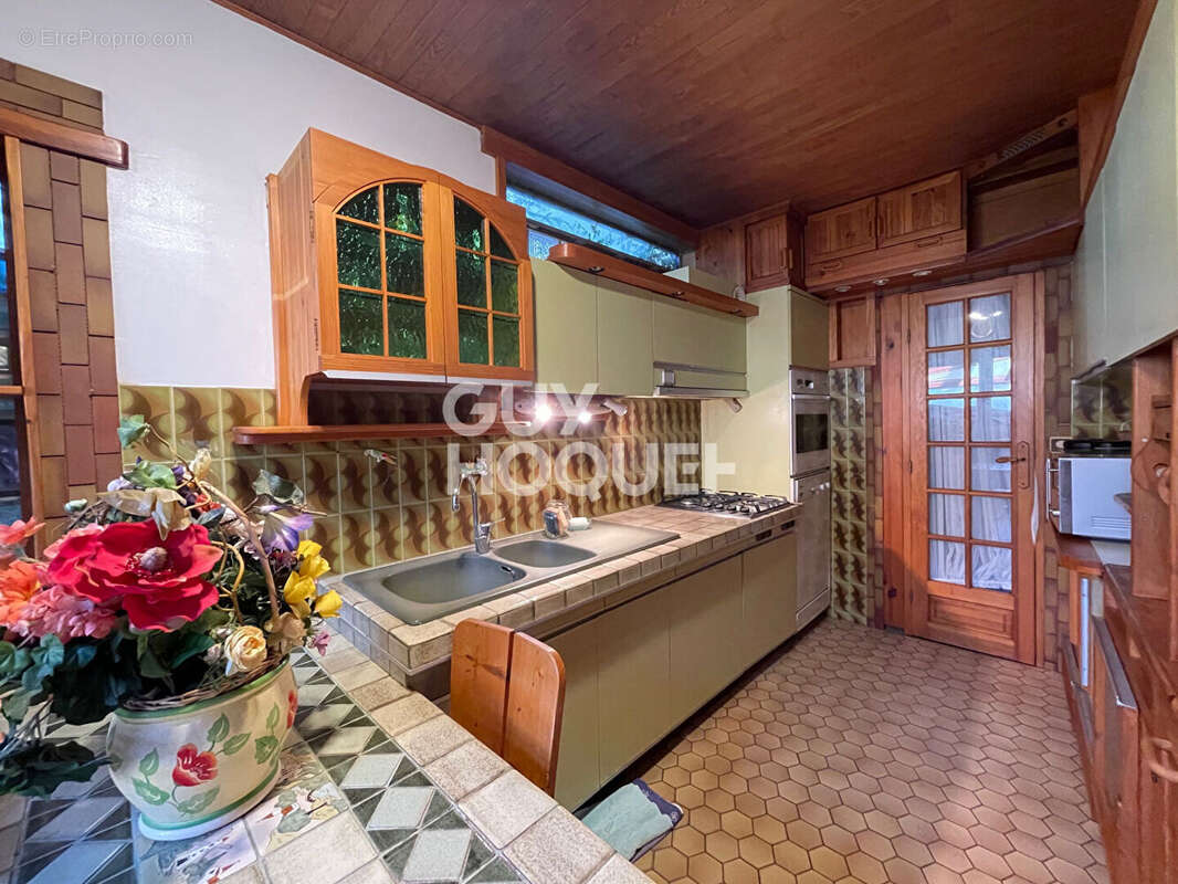 Maison 91 m² à Clamart  - photo 3