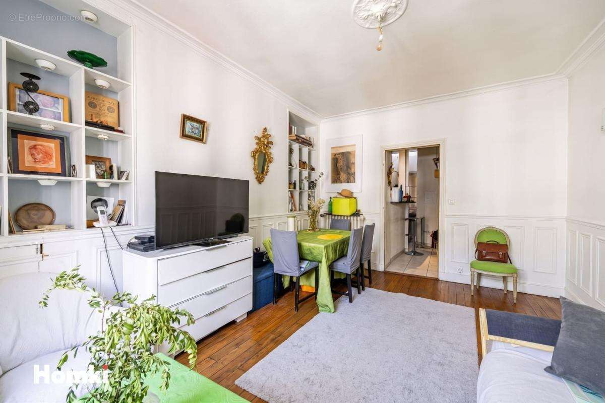 Appartement T3 de 54 m2 à Vincennes 94300, Avenue du Château - photo 3