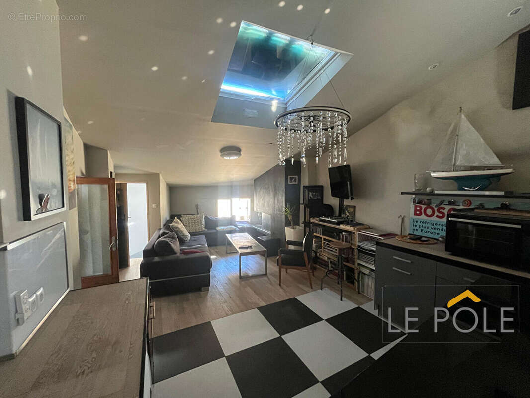 Maison à BEAUMES-DE-VENISE