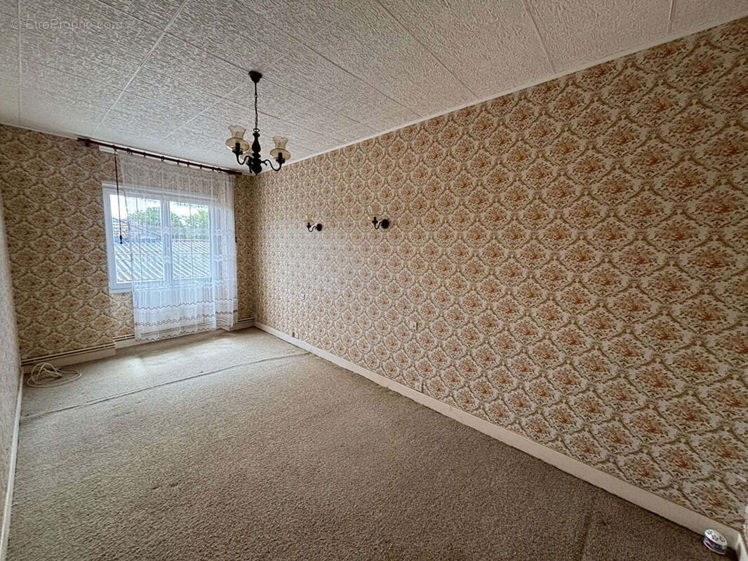 Ensemble immobilier deux maisons indépendantes vaudelnay  8 kms de montreuil-bellay - photo 11