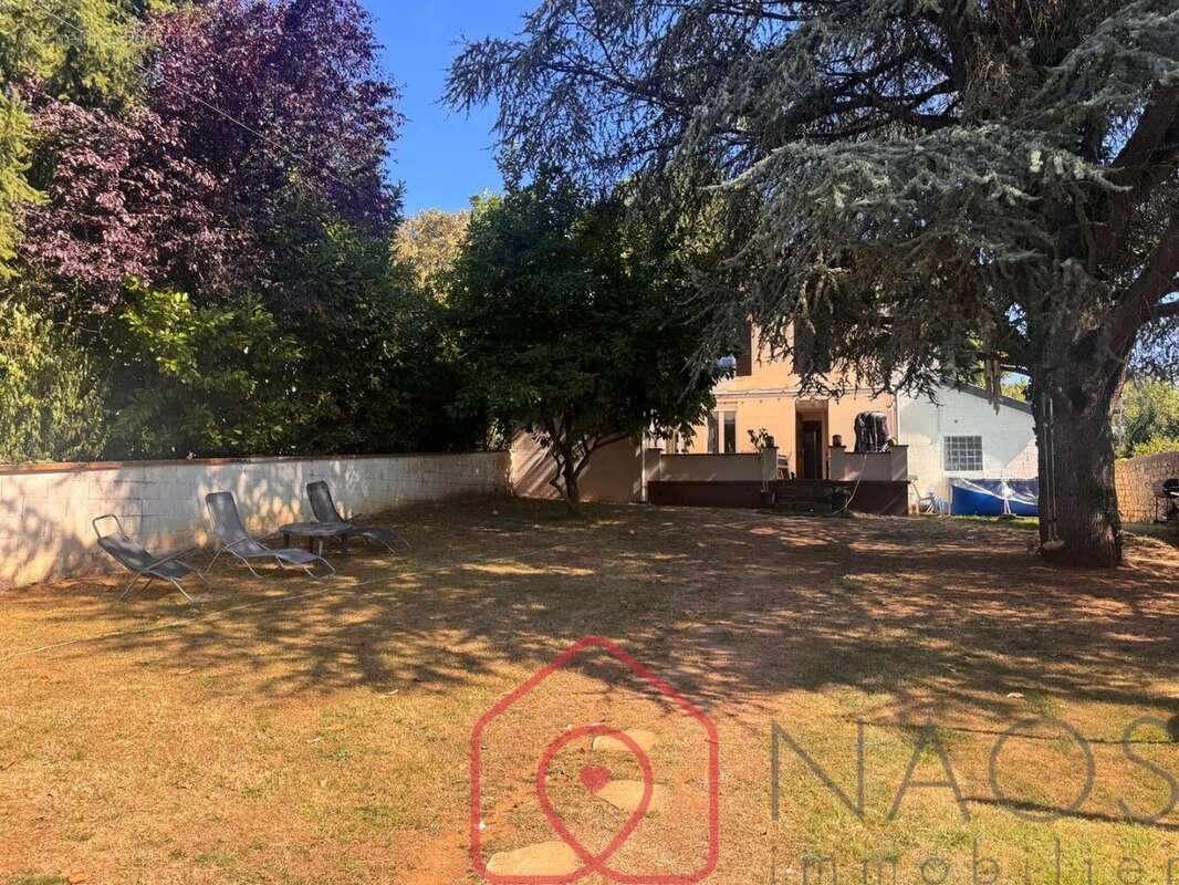 Maison familiale avec jardin arboré  Quartier recherché de Sedan (08200) - photo 2
