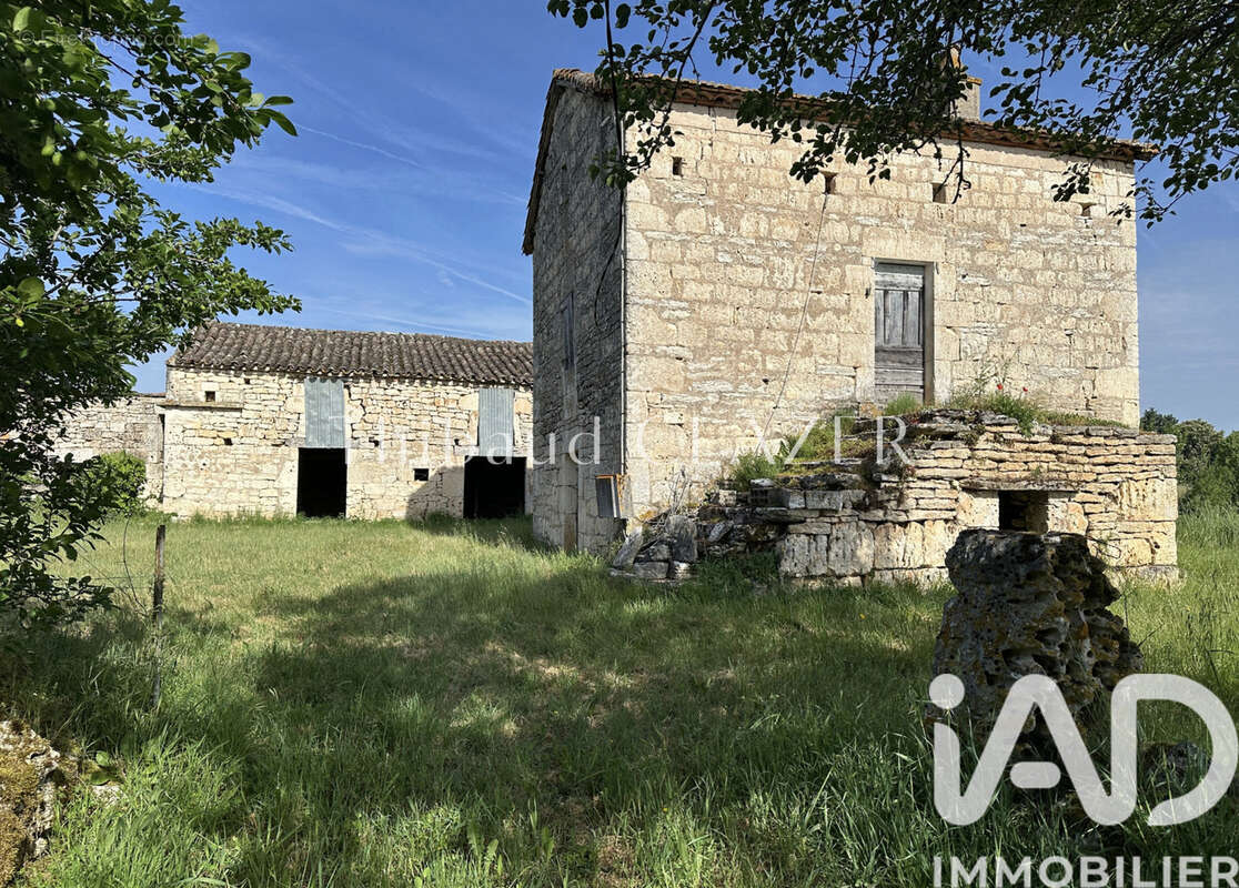 Maison 170 m² à Laburgade  - photo 6