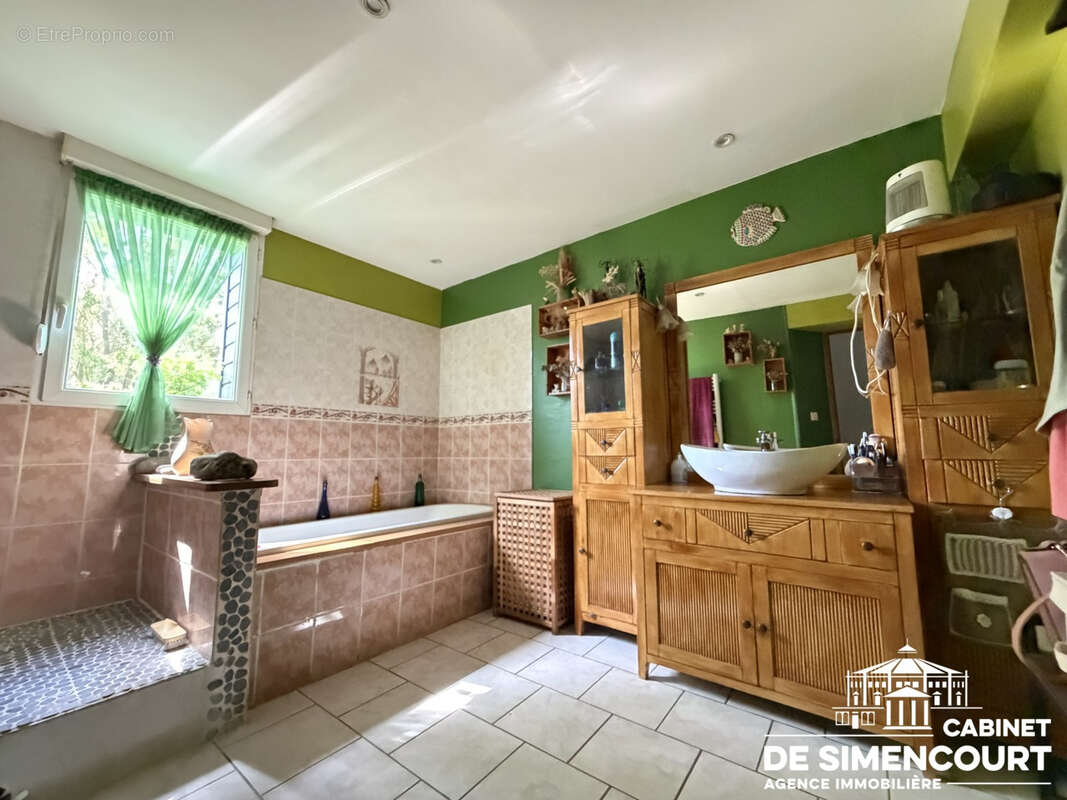 Maison à BELLEUSE