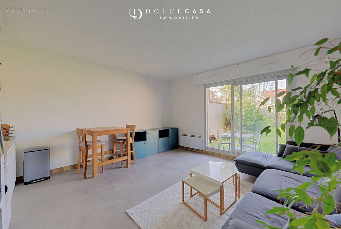 Appartement à LE PERREUX-SUR-MARNE