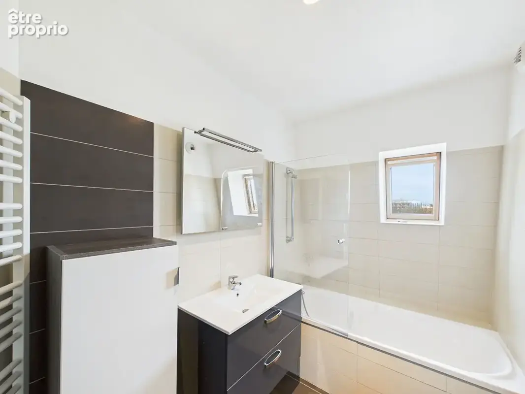 Appartement climatise !  t3. dernier etage terrasse 33m² . garage box. chateauvert 26000 valence - photo 9