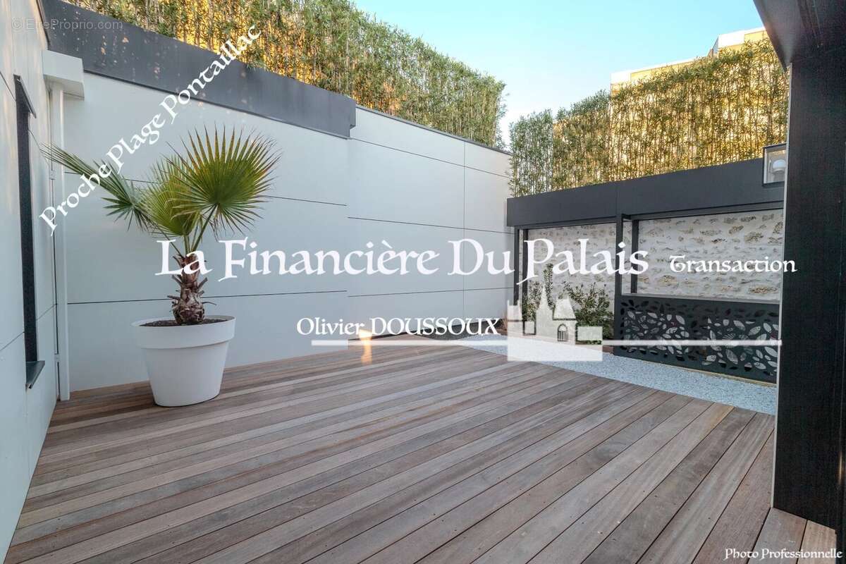 Maison à VAUX-SUR-MER