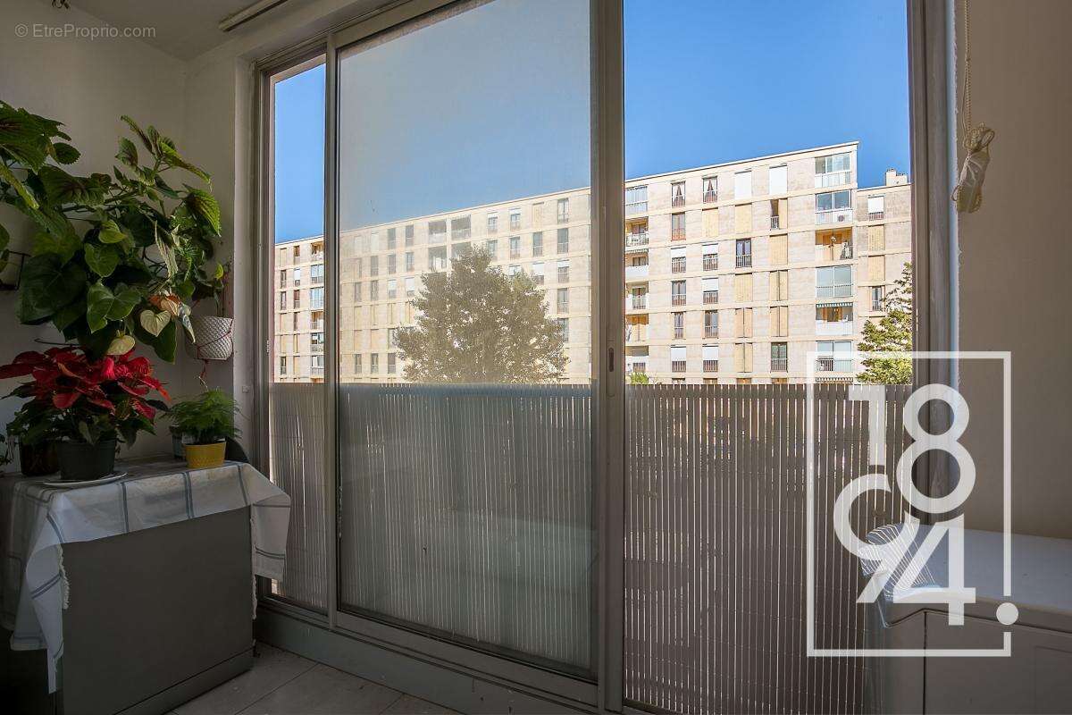 Appartement à MARSEILLE-10E