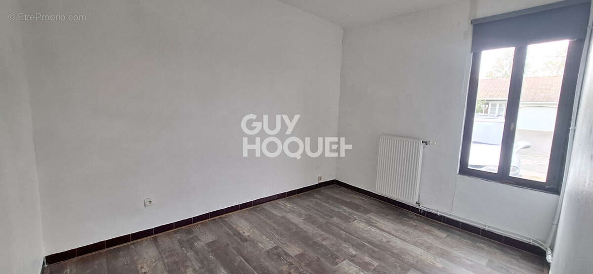 Maison à CAUCHY-A-LA-TOUR