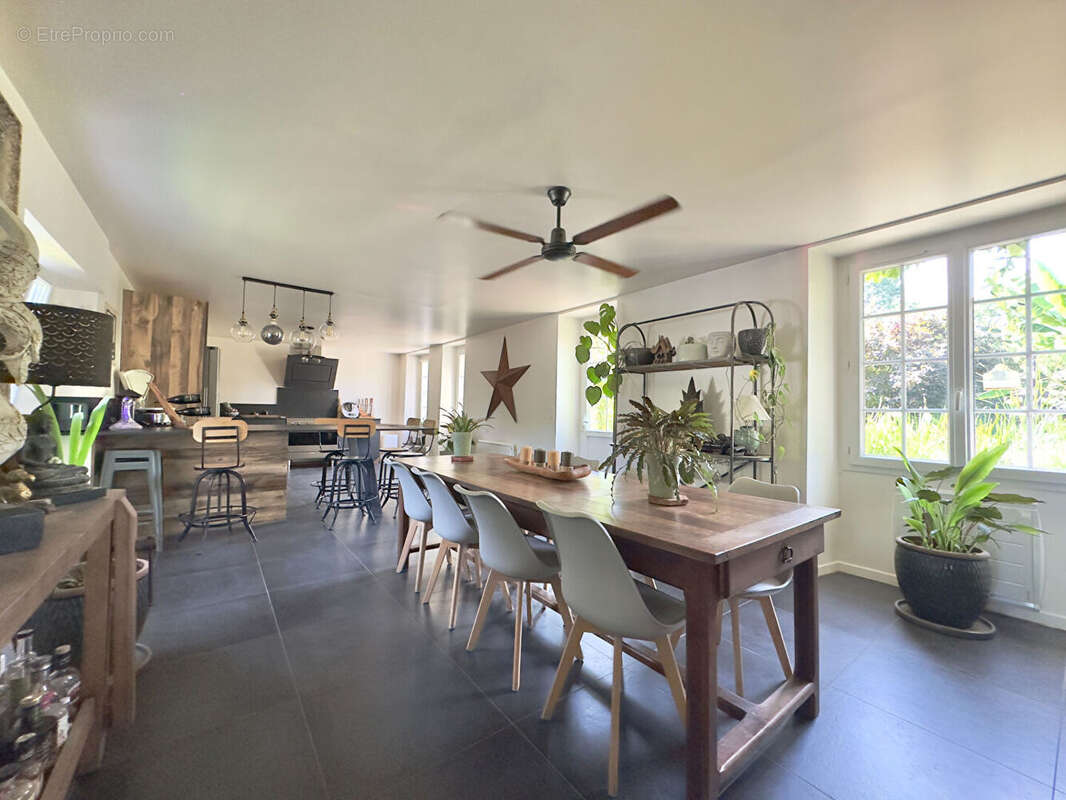 Maison à COULOMMIERS