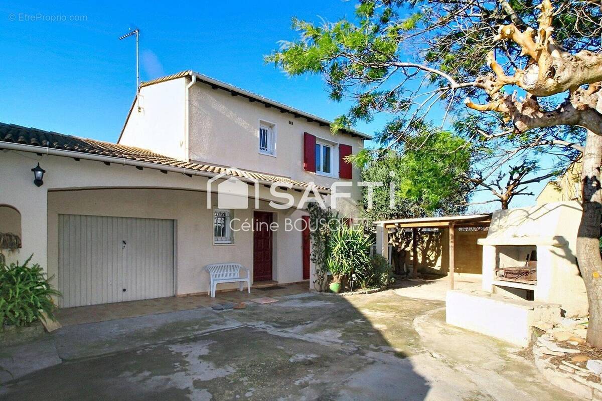 Photo 1 - Maison à AUBORD