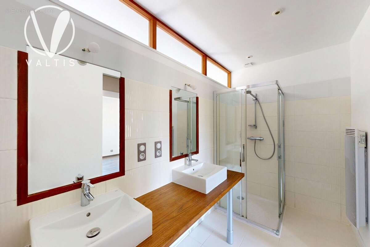 Maison 138 m² à Saint-Potan  - photo 7
