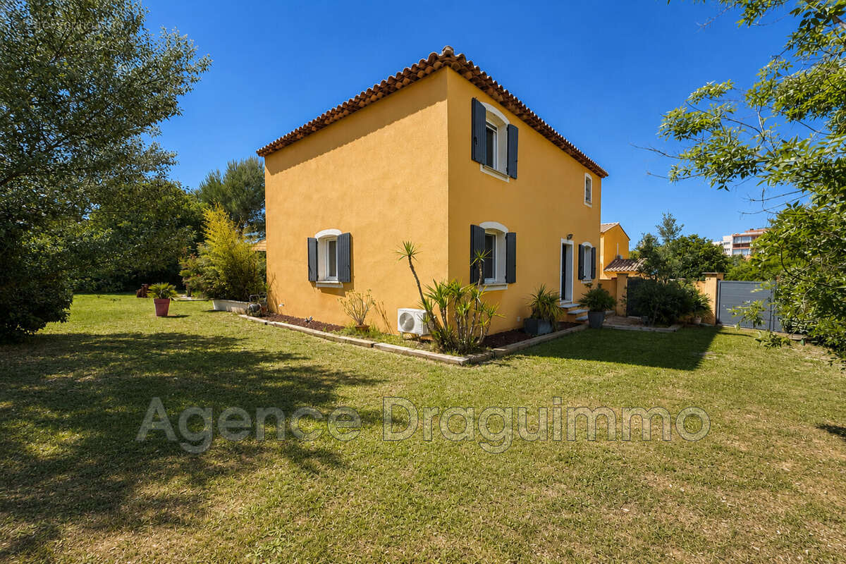 Maison à DRAGUIGNAN