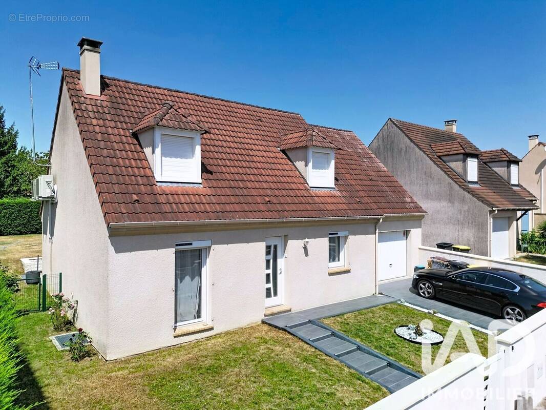Photo 1 - Maison à BREUILLET