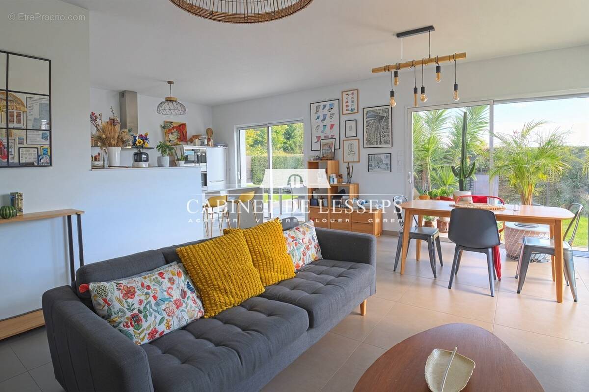 Maison à SAINT-ANDRE-DE-SEIGNANX