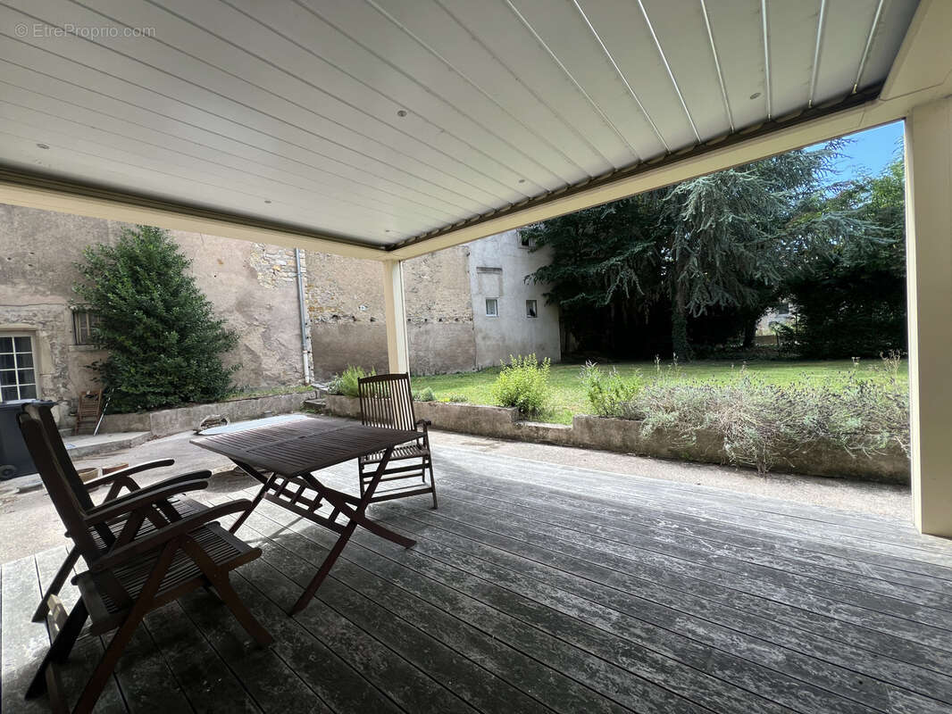 Maison à SAINT-NICOLAS-DE-PORT